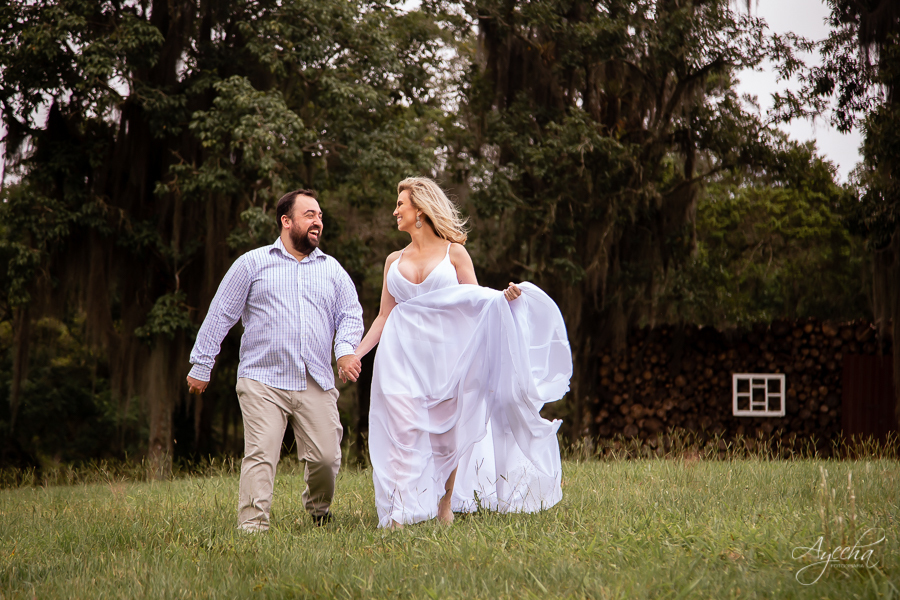 Chácara para ensaios fotográficos em curitiba; chácara ienkot; ensaio de casamento; ensaio rústico; ensaio no celeiro; pré wedding curitiba; casamentos piraquara; casamentos pinhais; melhores fotógrafos de casamento; look para ensaio fotográfico; 
