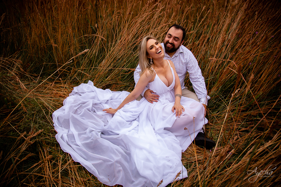 Chácara para ensaios fotográficos em curitiba; chácara ienkot; ensaio de casamento; ensaio rústico; ensaio no celeiro; pré wedding curitiba; casamentos piraquara; casamentos pinhais; melhores fotógrafos de casamento; look para ensaio fotográfico; 