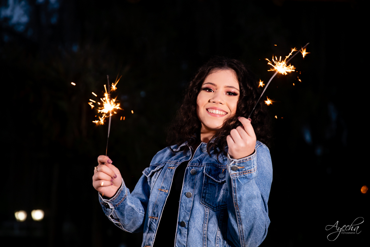 Ensaio no celeiro; ensaio romântico; ensaio delicado; ensaio de debutante; ensaio de 15 anos; book 15 anos curitiba; fotógrafos curitiba; fotógrafos piraquara; lugares para fazer ensaio fotográfico em curitiba; debutantes curitiba; 15 anos curitiba;