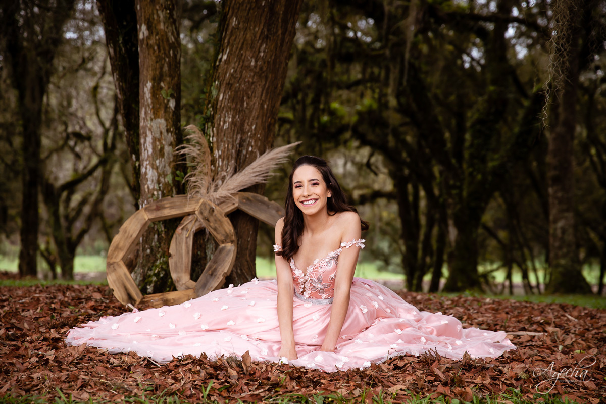 15 anos curitiba; vestido de debutante; 15 anos são josé dos pinhais; fotógrafos curitiba; ensaio romântico; ensaio delicado; debutante curitiba; book 15 anos; ensaio 15 anos; ensaio debutante; curitiba; piraquara; princesa; colombo; 