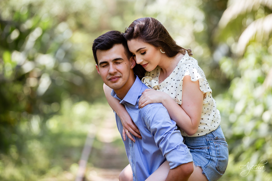 ensaio de casal morretes antonina; fotógrafos curitiba; fotógrafos morretes; fotógrafo piraquara; ensaio de casamento; book de casamento; ensaio trilho trem; ensaio por do sol; pré wedding; deborah ayecha fotografia; casamentos curitiba; noivas; zankyou;