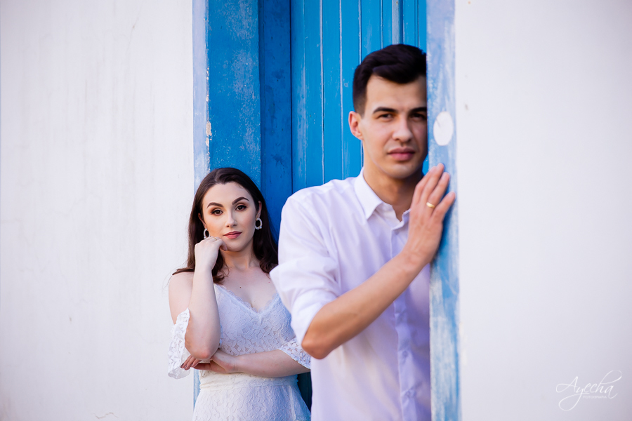 ensaio de casal morretes antonina; fotógrafos curitiba; fotógrafos morretes; fotógrafo piraquara; ensaio de casamento; book de casamento; ensaio trilho trem; ensaio por do sol; pré wedding; deborah ayecha fotografia; casamentos curitiba; noivas; zankyou;