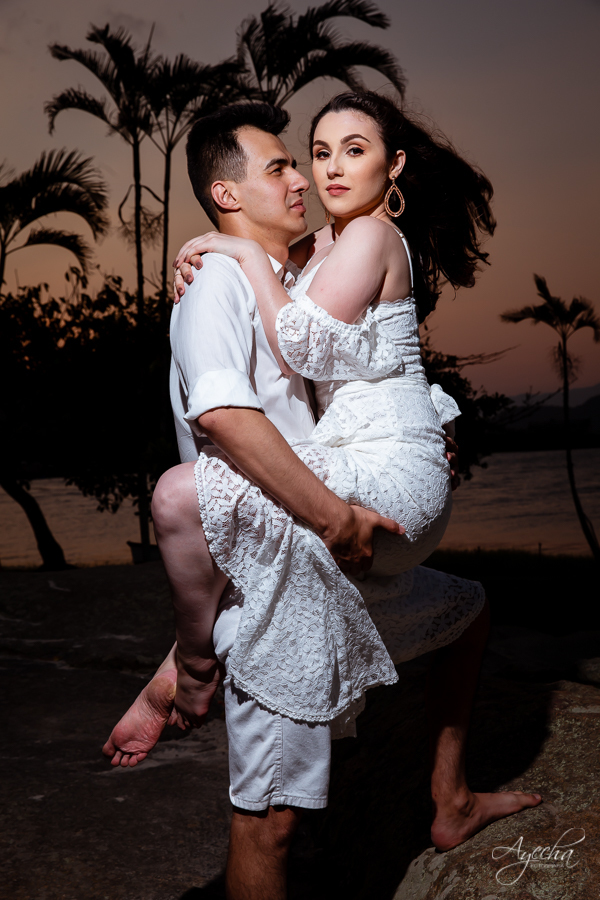 ensaio de casal morretes antonina; fotógrafos curitiba; fotógrafos morretes; fotógrafo piraquara; ensaio de casamento; book de casamento; ensaio trilho trem; ensaio por do sol; pré wedding; deborah ayecha fotografia; casamentos curitiba; noivas; zankyou;