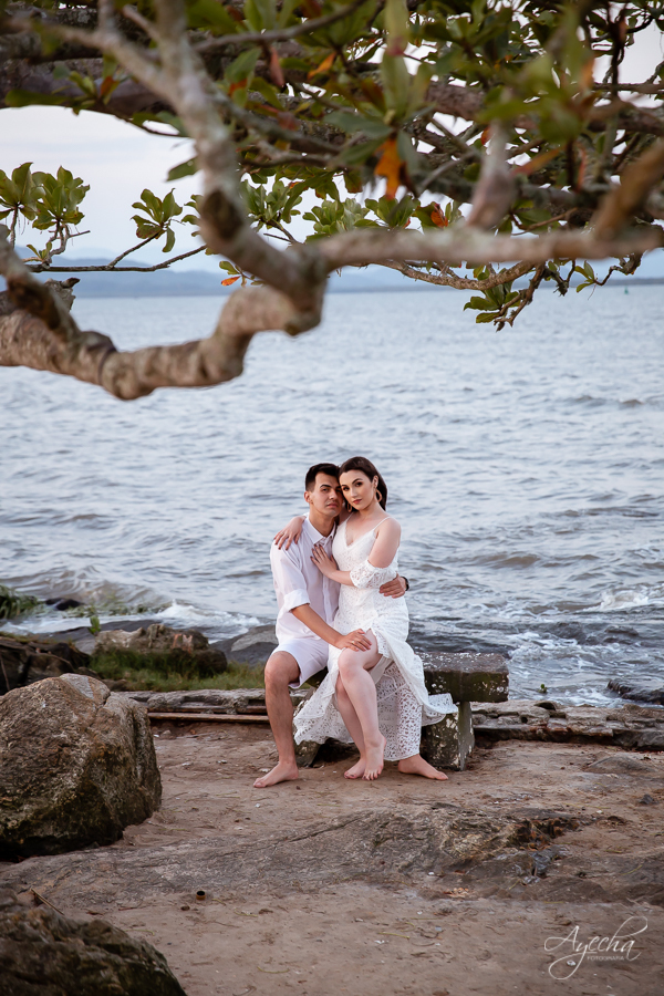 ensaio de casal morretes antonina; fotógrafos curitiba; fotógrafos morretes; fotógrafo piraquara; ensaio de casamento; book de casamento; ensaio trilho trem; ensaio por do sol; pré wedding; deborah ayecha fotografia; casamentos curitiba; noivas; zankyou;