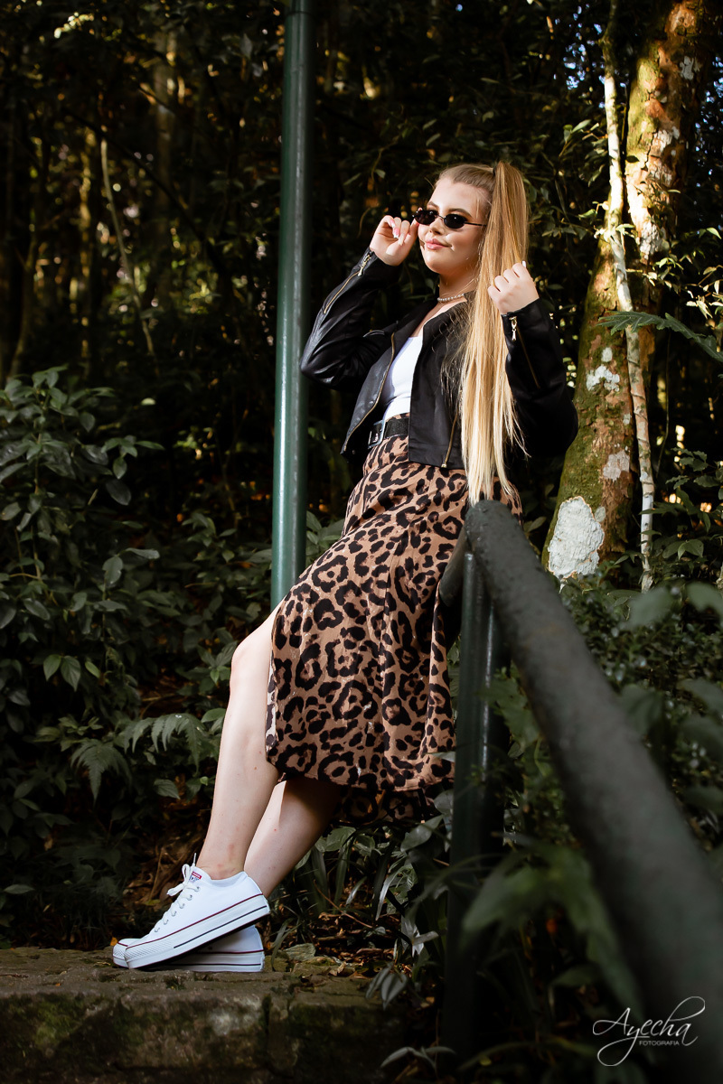 Ensaio 15 anos; Fotografa Piraquara; Fotografa Curitiba; Inspiração 15 anos; Debutante Curitiba; Ensaio Look; 15 anos Curitiba; Ensaio Time;