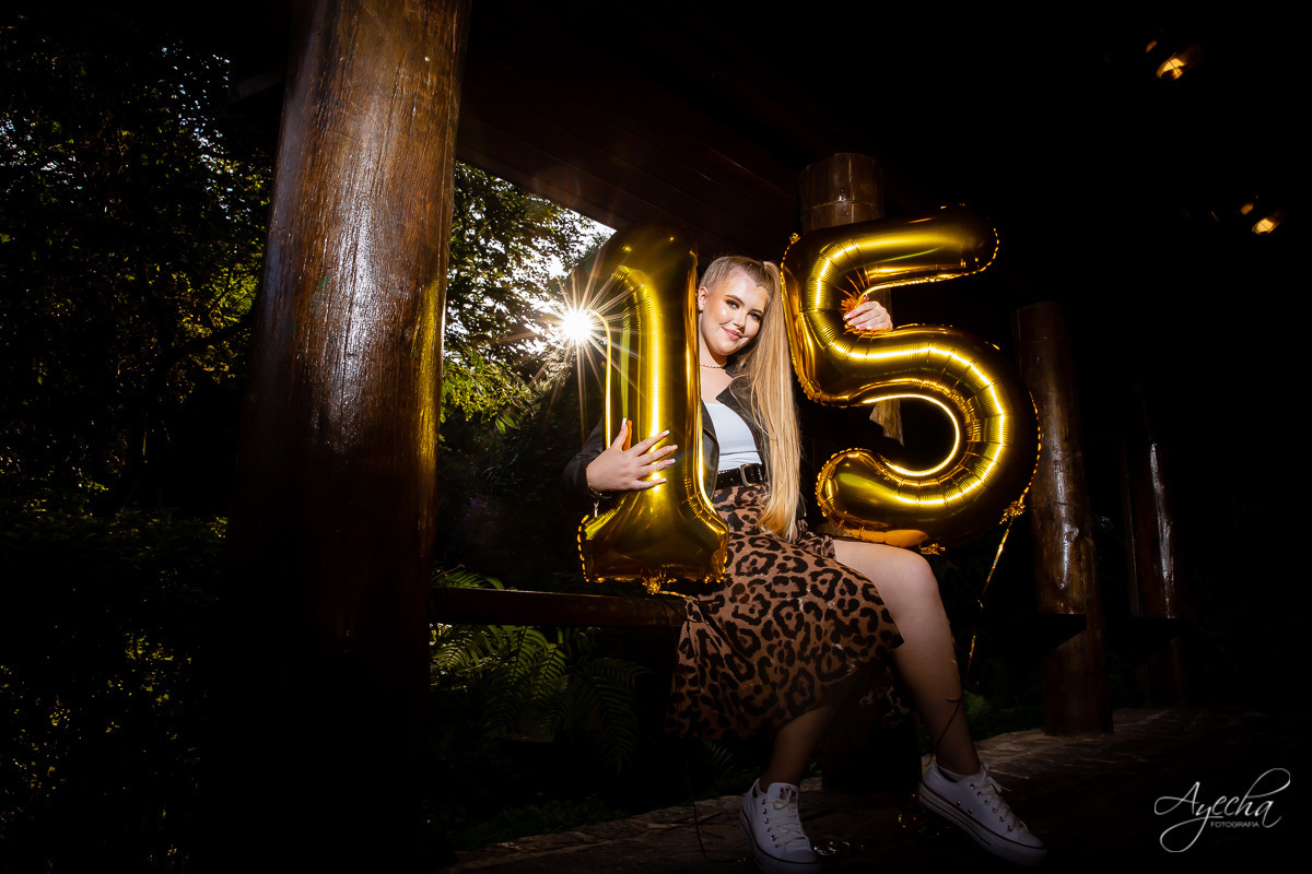 Ensaio 15 anos; Fotografa Piraquara; Fotografa Curitiba; Inspiração 15 anos; Debutante Curitiba; Ensaio Look; 15 anos Curitiba; Ensaio Time;