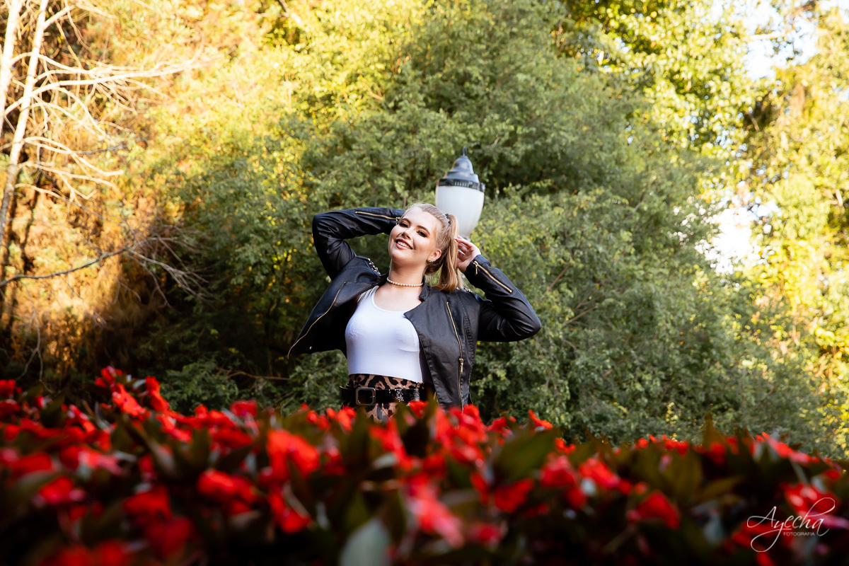 Ensaio 15 anos; Fotografa Piraquara; Fotografa Curitiba; Inspiração 15 anos; Debutante Curitiba; Ensaio Look; 15 anos Curitiba; Ensaio Time;