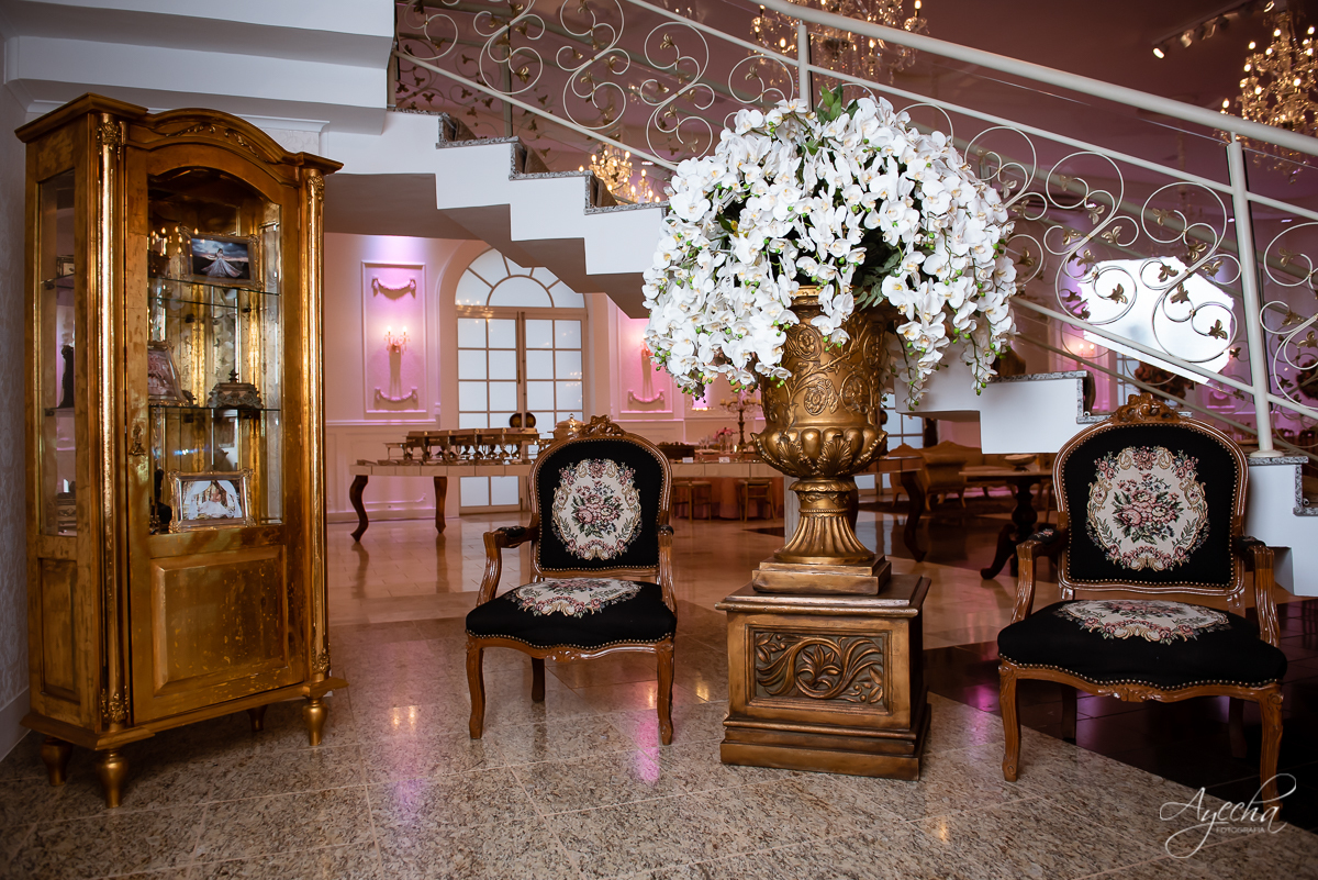 Festa de 15 anos Castello Reale; Festa de 15 anos Curitiba; Debutante Curitiba; Festa de 15 anos; Baile de Debutante Curitiba; Cerimonial 15 anos; Castelo Reale; Castello Realle; xv anos curitiba; decoração 15 anos; inesquecível 15 anos; angela gramazzio;