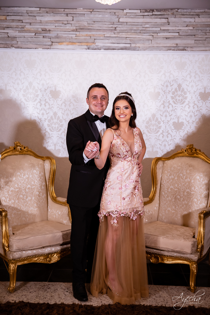 Festa de 15 anos Castello Reale; Festa de 15 anos Curitiba; Debutante Curitiba; Festa de 15 anos; Baile de Debutante Curitiba; Cerimonial 15 anos; Castelo Reale; Castello Realle; VALSA DEBUTANTE; inesquecível 15 anos; 