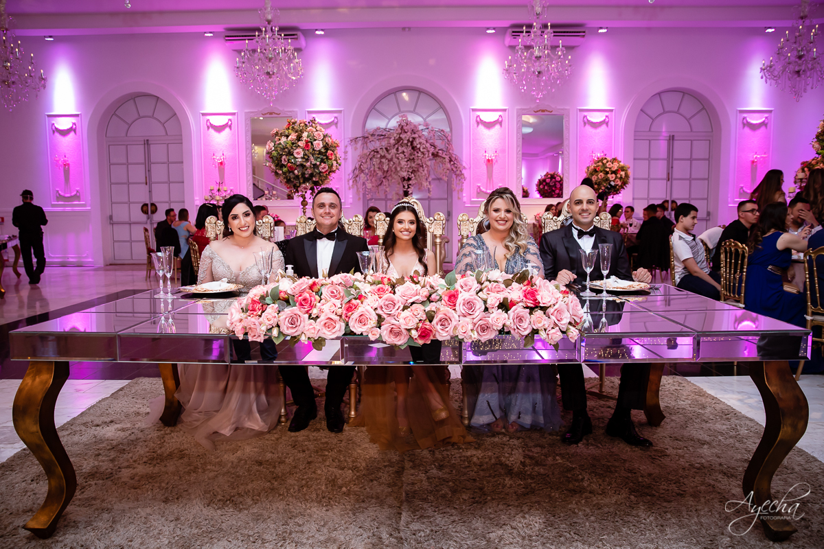 Festa de 15 anos Castello Reale; Festa de 15 anos Curitiba; Debutante Curitiba; Festa de 15 anos; Baile de Debutante Curitiba; Cerimonial 15 anos; Castelo Reale; Castello Realle; VALSA DEBUTANTE; inesquecível 15 anos; 