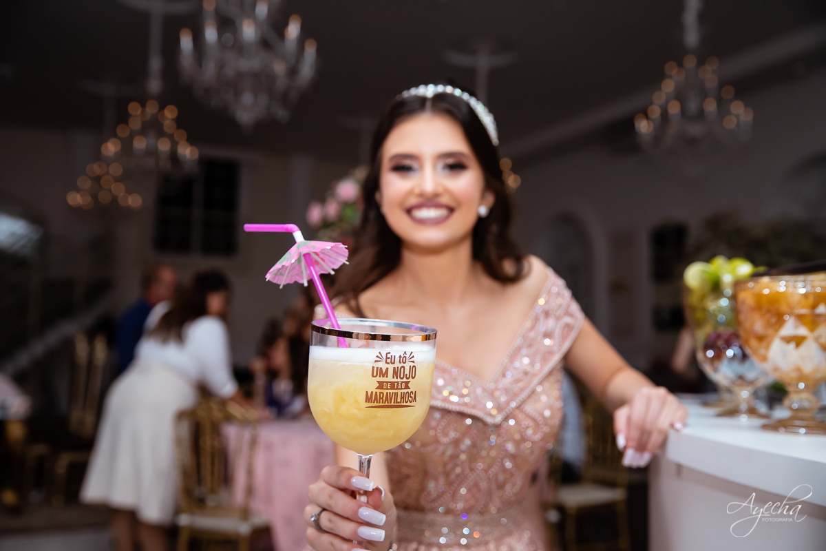 Festa de 15 anos Castello Reale; Festa de 15 anos Curitiba; Debutante Curitiba; Festa de 15 anos; Baile de Debutante Curitiba; Cerimonial 15 anos; Castelo Reale; Castello Realle; VALSA DEBUTANTE; inesquecível 15 anos; BARTENDER CURITIBA 