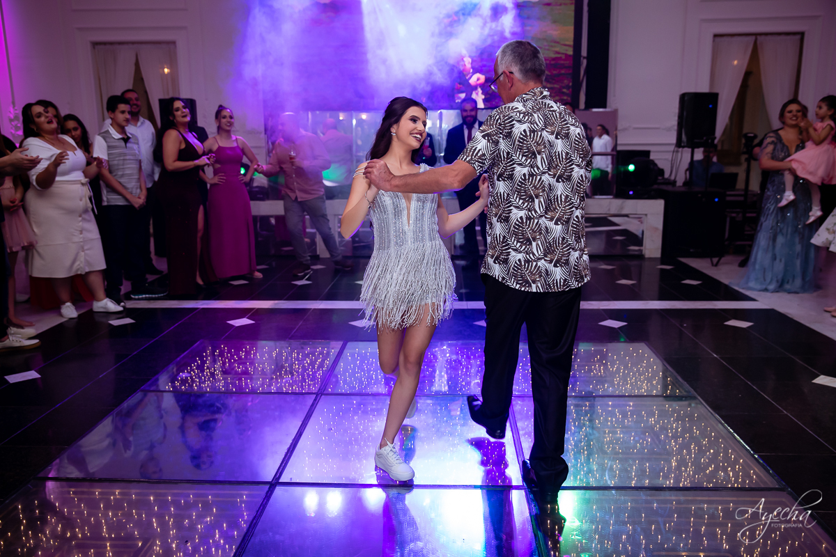 Festa de 15 anos Castello Reale; Festa de 15 anos Curitiba; Debutante Curitiba; Festa de 15 anos; Baile de Debutante Curitiba; Cerimonial 15 anos; Castelo Reale; Castello Realle; VALSA DEBUTANTE; inesquecível 15 anos; angela gramazzio; CENTER DANÇA