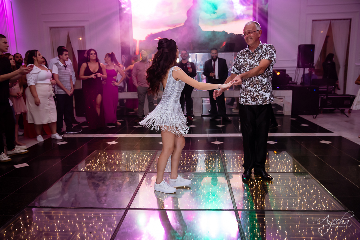 Festa de 15 anos Castello Reale; Festa de 15 anos Curitiba; Debutante Curitiba; Festa de 15 anos; Baile de Debutante Curitiba; Cerimonial 15 anos; Castelo Reale; Castello Realle; VALSA DEBUTANTE; inesquecível 15 anos; angela gramazzio; CENTER DANÇA