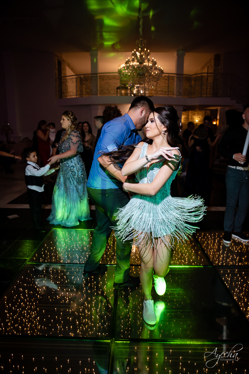 Festa de 15 anos Castello Reale; Festa de 15 anos Curitiba; Debutante Curitiba; Festa de 15 anos; Baile de Debutante Curitiba; Cerimonial 15 anos; Castelo Reale; Castello Realle; VALSA DEBUTANTE; inesquecível 15 anos; DJ ANDERSON FREITTAS