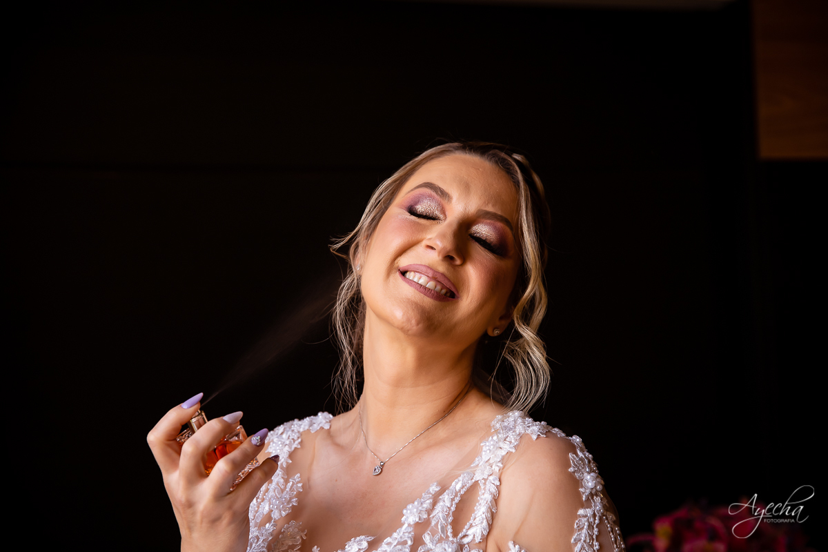 Casamento dos sonhos; Festa de casamento; Decoração de casamento; Casamento ao ar livre; Buque de noiva; Making of noivos; Dia da noiva; Casamento em Curitiba; Fotografa de casamento Curitiba; Fotografa Piraquara; Noivas Curitiba; Vestido de noiva;