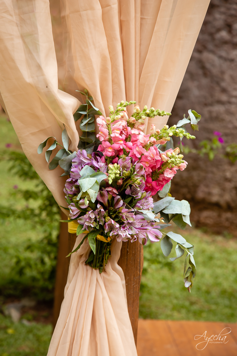 Casamento dos sonhos; Festa de casamento; Decoração de casamento; Casamento ao ar livre; Buque de noiva; Making of; Dia da noiva; Casamento em Curitiba; Fotografa de casamento Curitiba; Fotografa Piraquara; claudia ribeiro decoração; Villa dei Nonni