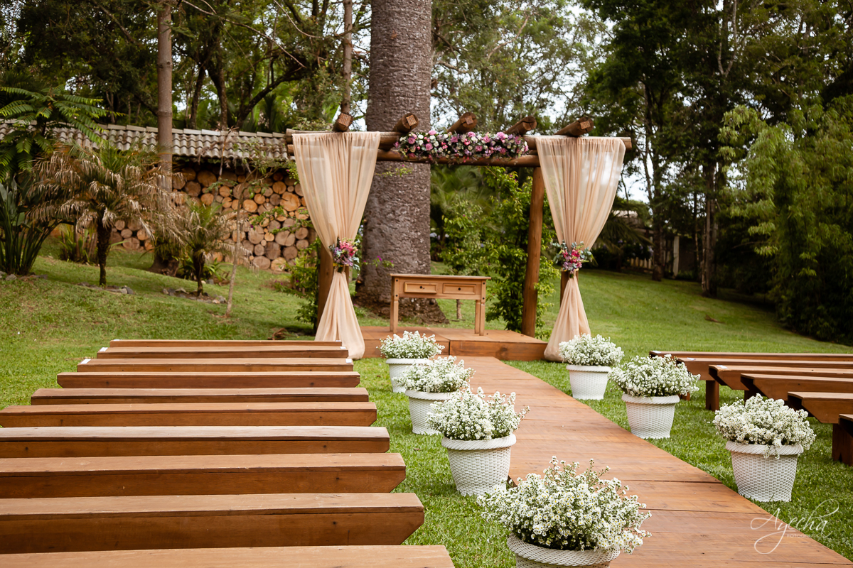 Casamento dos sonhos; Festa de casamento; Decoração de casamento; Casamento ao ar livre; Buque de noiva; Making of; Dia da noiva; Casamento em Curitiba; Fotografa de casamento Curitiba; Fotografa Piraquara; claudia ribeiro decoração; Villa dei Nonni