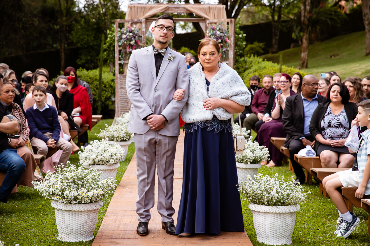 Casamento dos sonhos; Festa de casamento; Decoração de casamento; Casamento ao ar livre; Buque de noiva; Making of noivos; Dia da noiva; Casamento em Curitiba; Fotografa de casamento Curitiba; Fotografa Piraquara; Noivas Curitiba; Vestido de noiva;