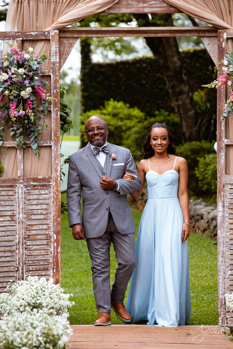 Casamento dos sonhos; Festa de casamento; Decoração de casamento; Casamento ao ar livre; Buque de noiva; Making of noivos; Dia da noiva; Casamento em Curitiba; Fotografa de casamento Curitiba; Fotografa Piraquara; Noivas Curitiba; Vestido de noiva;