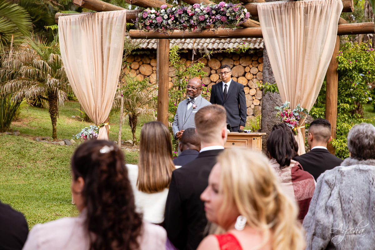 Casamento dos sonhos; Festa de casamento; Decoração de casamento; Casamento ao ar livre; Buque de noiva; Making of noivos; Dia da noiva; Casamento em Curitiba; Fotografa de casamento Curitiba; Fotografa Piraquara; Noivas Curitiba; Vestido de noiva;
