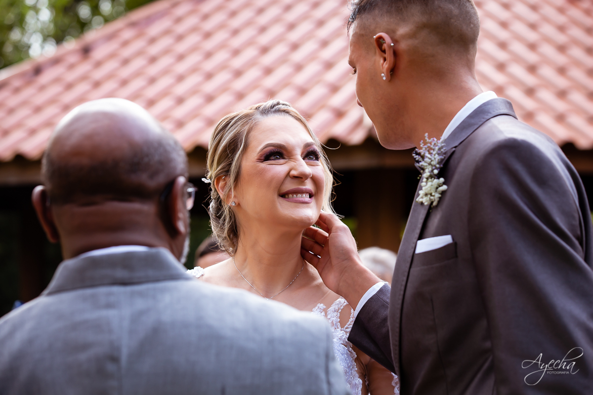 Casamento dos sonhos; Festa de casamento; Decoração de casamento; Casamento ao ar livre; Buque de noiva; Making of noivos; Dia da noiva; Casamento em Curitiba; Fotografa de casamento Curitiba; Fotografa Piraquara; Noivas Curitiba; Vestido de noiva;