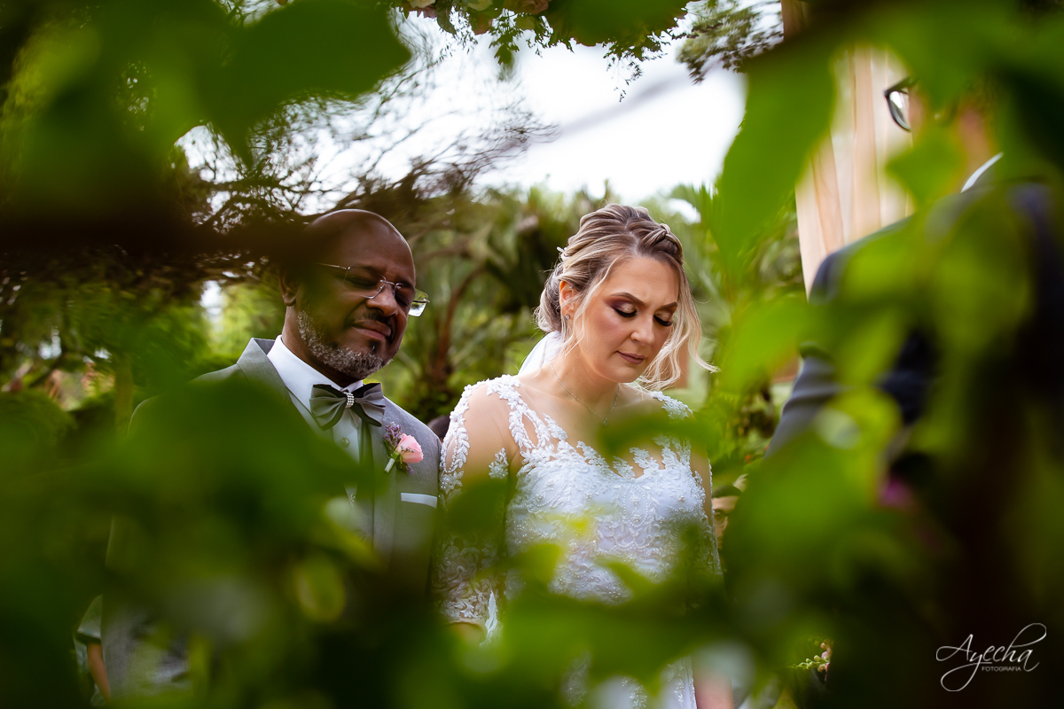 Casamento dos sonhos; Festa de casamento; Decoração de casamento; Casamento ao ar livre; Buque de noiva; Making of noivos; Dia da noiva; Casamento em Curitiba; Fotografa de casamento Curitiba; Fotografa Piraquara; Noivas Curitiba; Vestido de noiva;