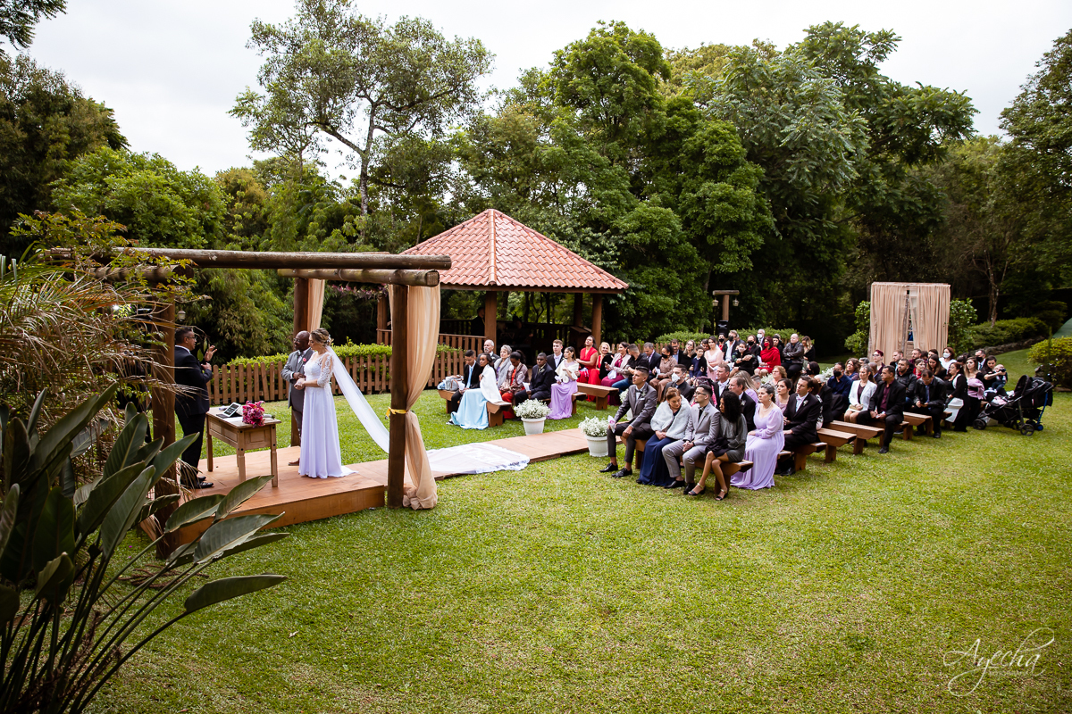 Casamento dos sonhos; Festa de casamento; Decoração de casamento; Casamento ao ar livre; Buque de noiva; Making of noivos; Dia da noiva; Casamento em Curitiba; Fotografa de casamento Curitiba; Fotografa Piraquara; Noivas Curitiba; Vestido de noiva;