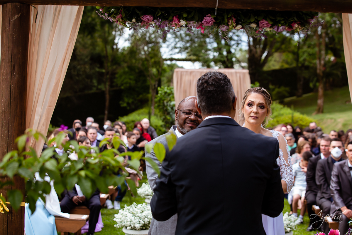 Casamento dos sonhos; Festa de casamento; Decoração de casamento; Casamento ao ar livre; Buque de noiva; Making of noivos; Dia da noiva; Casamento em Curitiba; Fotografa de casamento Curitiba; Fotografa Piraquara; Noivas Curitiba; Vestido de noiva;