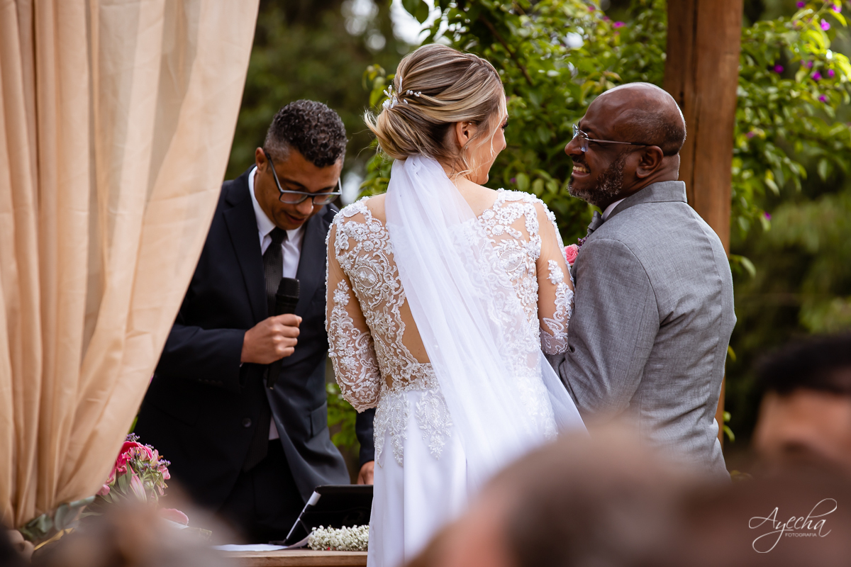 Casamento dos sonhos; Festa de casamento; Decoração de casamento; Casamento ao ar livre; Buque de noiva; Making of noivos; Dia da noiva; Casamento em Curitiba; Fotografa de casamento Curitiba; Fotografa Piraquara; Noivas Curitiba; Vestido de noiva;