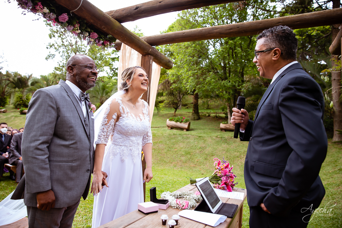 Casamento dos sonhos; Festa de casamento; Decoração de casamento; Casamento ao ar livre; Buque de noiva; Making of noivos; Dia da noiva; Casamento em Curitiba; Fotografa de casamento Curitiba; Fotografa Piraquara; Noivas Curitiba; Vestido de noiva;