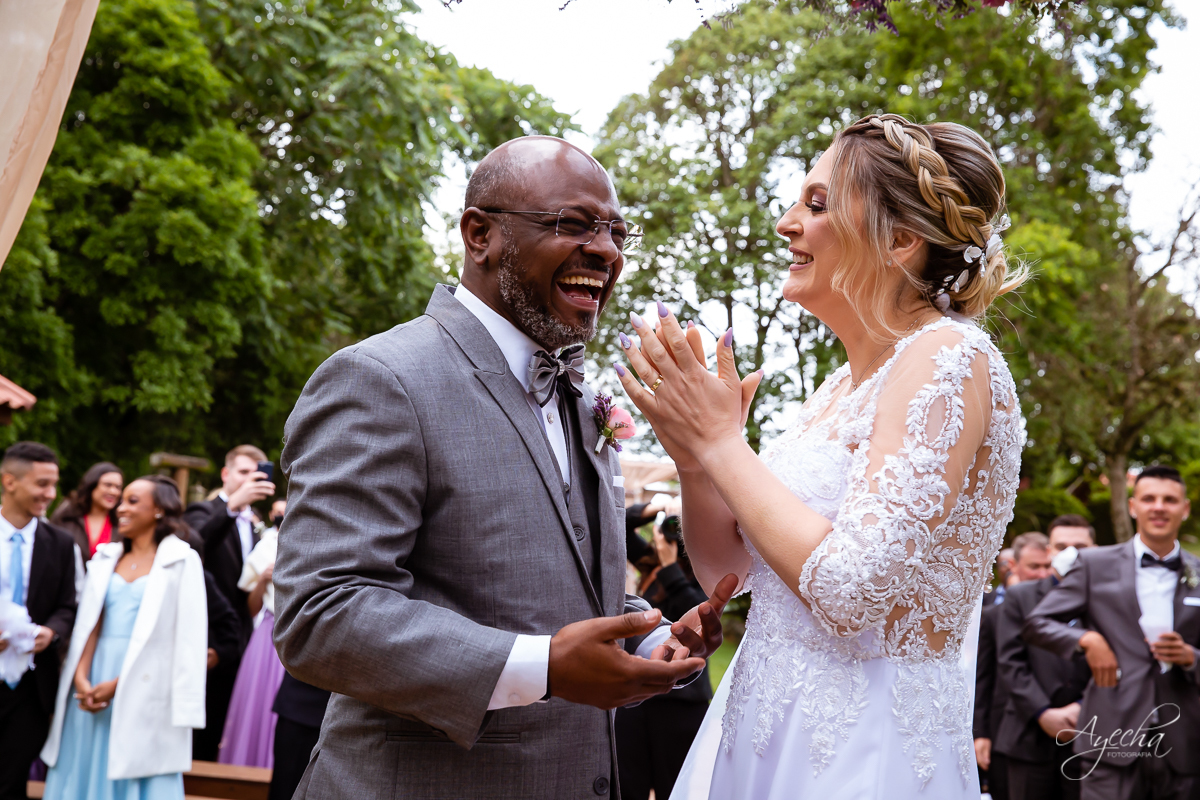 Casamento dos sonhos; Festa de casamento; Decoração de casamento; Casamento ao ar livre; Buque de noiva; Making of noivos; Dia da noiva; Casamento em Curitiba; Fotografa de casamento Curitiba; Fotografa Piraquara; Noivas Curitiba; Vestido de noiva;