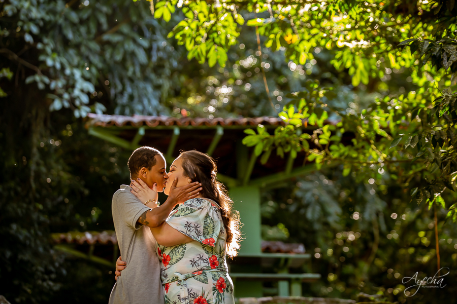Ensaio casal; Pré wedding; Ensaio em ar livre; Fotos pôr do sol; Noivas Curitiba; Fotografa de casamento Curitiba; Fotografa Piraquara; Ensaio pré casamento; Ensaio de casal; Pré wedding Curitiba; Casal Curitiba; Ensaio Morretes; Estrada da Graciosa;  
