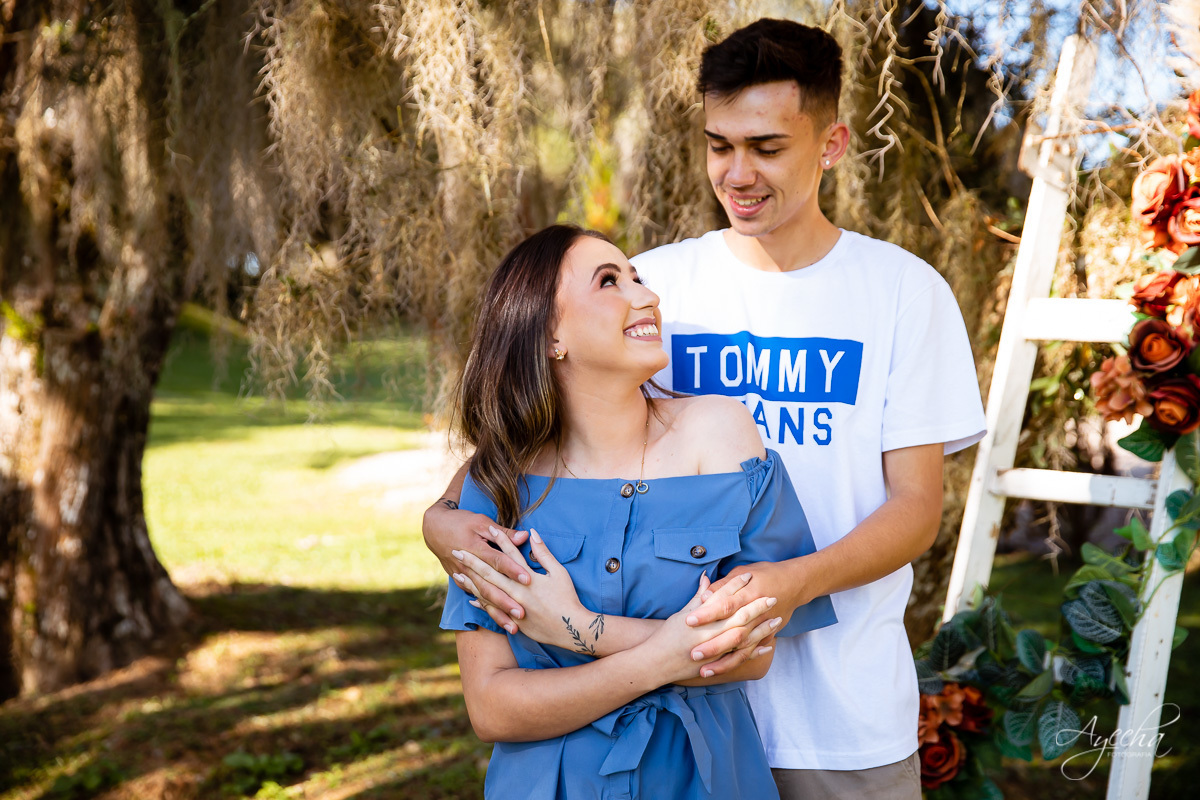 Pedido de casamento; Pedido surpresa; Pedido de casamento Curitiba; Ela disse sim; Oficialmente noivos; Ensaio casal; Chácara Ienkot; Ensaio casal; Fotografa Piraquara; Fotografa de casais Curitiba; Agora sou noiva; Noivas Curitiba; Inspiração de pedido;