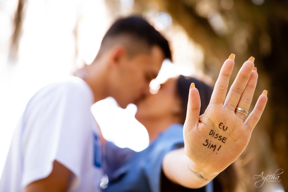 Pedido de casamento; Pedido surpresa; Pedido de casamento Curitiba; Ela disse sim; Oficialmente noivos; Ensaio casal; Chácara Ienkot; Ensaio casal; Fotografa Piraquara; Fotografa de casais Curitiba; Agora sou noiva; Noivas Curitiba; Inspiração de pedido;