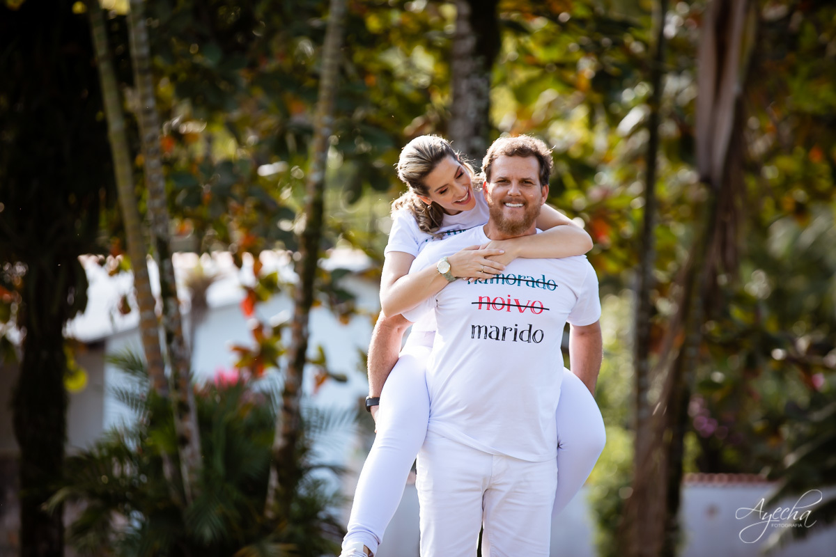 Ensaio casal; Ensaio em Morretes; Noivos Curitiba; Fotografa de casais Curitiba; Pré wedding Paranaguá; Pré casamento; Registrando amor; Ensaio externo; Ensaio Antonina; Casamentos Curitiba; Fotografa Piraquara; Ensaios Paranaguá; Casal apaixonado; 