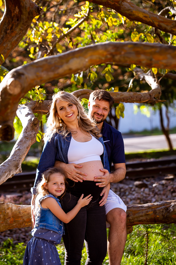 Amor de mãe; Gestantes Curitiba; Maternidade Curitiba; Fotografa de família; Mães Curitibanas; Ensaio gestante; Ensaios marcantes; Ensaio em casa; Ensaio família; Espera do bebê; Fotos da gravidez; Inspiração de ensaio gravidez; Irmã mais velha;