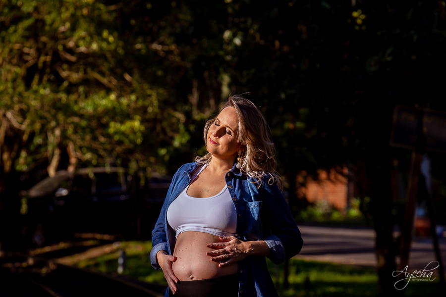 Amor de mãe; Gestantes Curitiba; Maternidade Curitiba; Fotografa de família; Mães Curitibanas; Ensaio gestante; Ensaios marcantes; Ensaio em casa; Ensaio família; Espera do bebê; Fotos da gravidez; Inspiração de ensaio gravidez; Mamãe e bebe; 