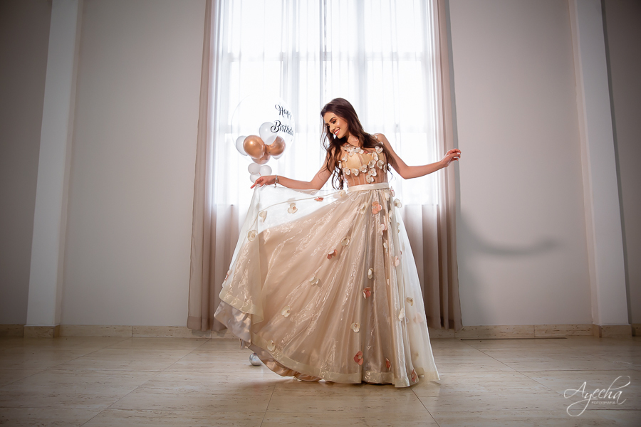 Ensaio de 15 anos; Balões 15 anos; Inspiração 15 anos; Fotografa Curitiba; Fotografa debutante; Chácara Ienkot; 15 anos Curitiba; Fotografa Piraquara; Meus 15 anos; 15 anos dos sonhos; Ensaios São José dos Pinhais; Ensaios Curitiba; Vestidos 15 anos;