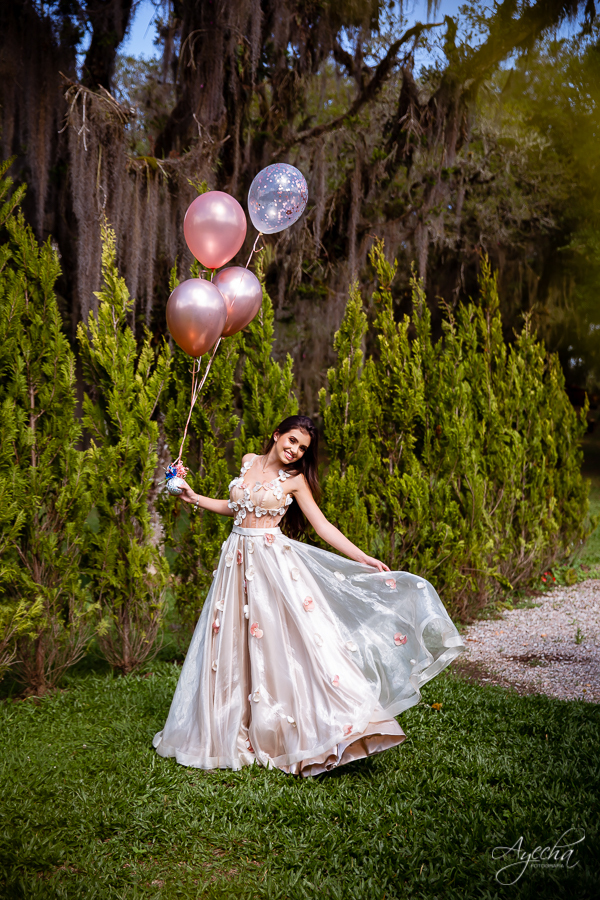 Ensaio de 15 anos; Balões 15 anos; Inspiração 15 anos; Fotografa Curitiba; Fotografa debutante; Chácara Ienkot; 15 anos Curitiba; Fotografa Piraquara; Meus 15 anos; 15 anos dos sonhos; Ensaios São José dos Pinhais; Ensaios Curitiba; Vestidos 15 anos; 