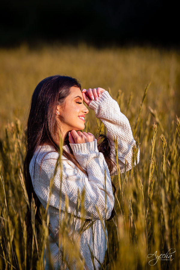 Ensaio de 15 anos; Inspiração 15 anos; Fotografa Curitiba; Fotografa debutante; Chácara Ienkot; 15 anos Curitiba; Fotografa Piraquara; Meus 15 anos; 15 anos dos sonhos; Ensaios São José dos Pinhais; Ensaios Curitiba; Ensaio romântico; Ensaio campo; 
