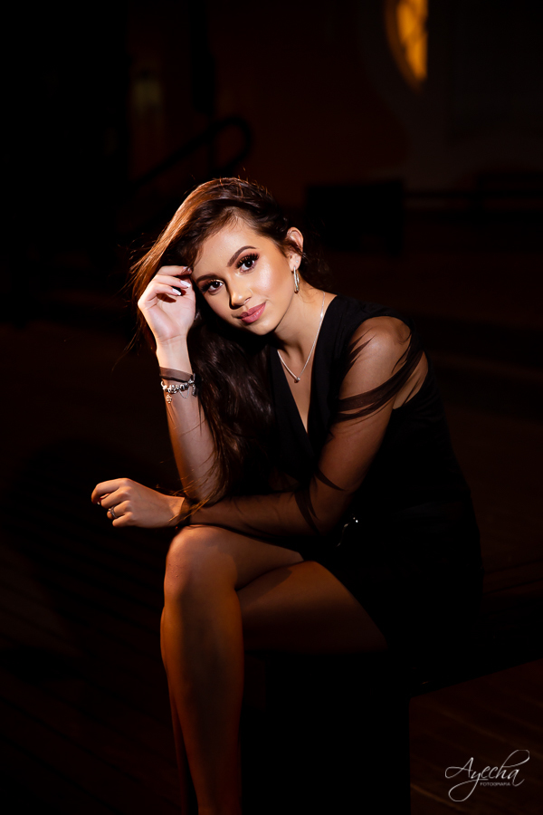 Ensaio de 15 anos; Inspiração 15 anos; Fotografa Curitiba; Fotografa debutante; Chácara Ienkot; 15 anos Curitiba; Fotografa Piraquara; Meus 15 anos; 15 anos dos sonhos; Ensaios São José dos Pinhais; Ensaio romântico; Ensaio urbano;  15+1 Curitiba;