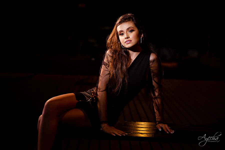 Ensaio de 15 anos; Inspiração 15 anos; Fotografa Curitiba; Fotografa debutante; Chácara Ienkot; 15 anos Curitiba; Fotografa Piraquara; Meus 15 anos; 15 anos dos sonhos; Ensaios São José dos Pinhais; Ensaio romântico; Ensaio urbano;  15+1 Curitiba;