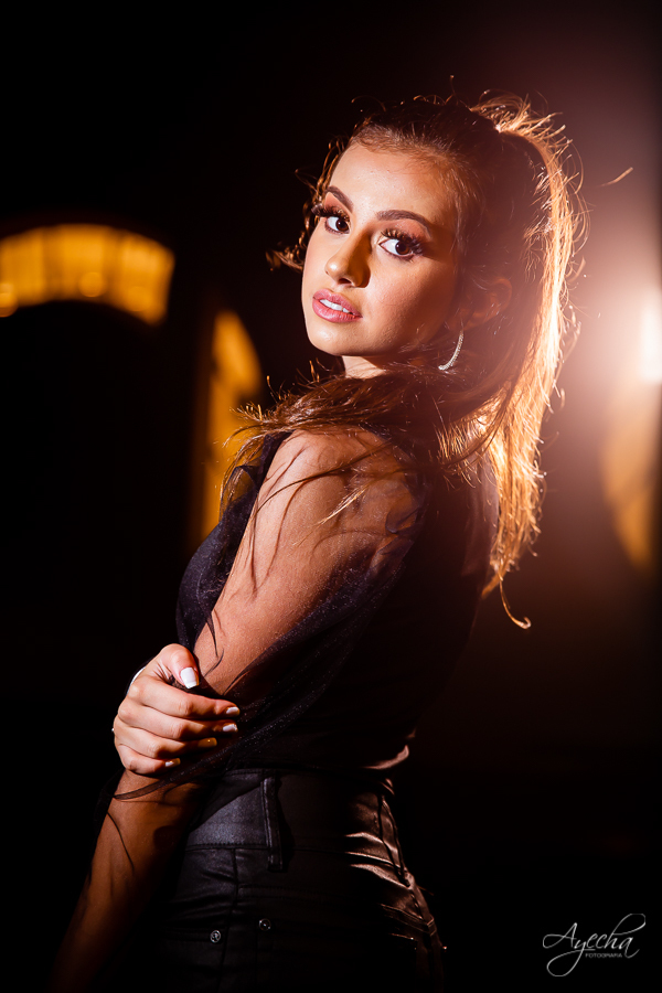 Ensaio de 15 anos; Inspiração 15 anos; Fotografa Curitiba; Fotografa debutante; Chácara Ienkot; 15 anos Curitiba; Fotografa Piraquara; Meus 15 anos; 15 anos dos sonhos; Ensaios São José dos Pinhais; Ensaio romântico; Ensaio urbano;  15+1 Curitiba;