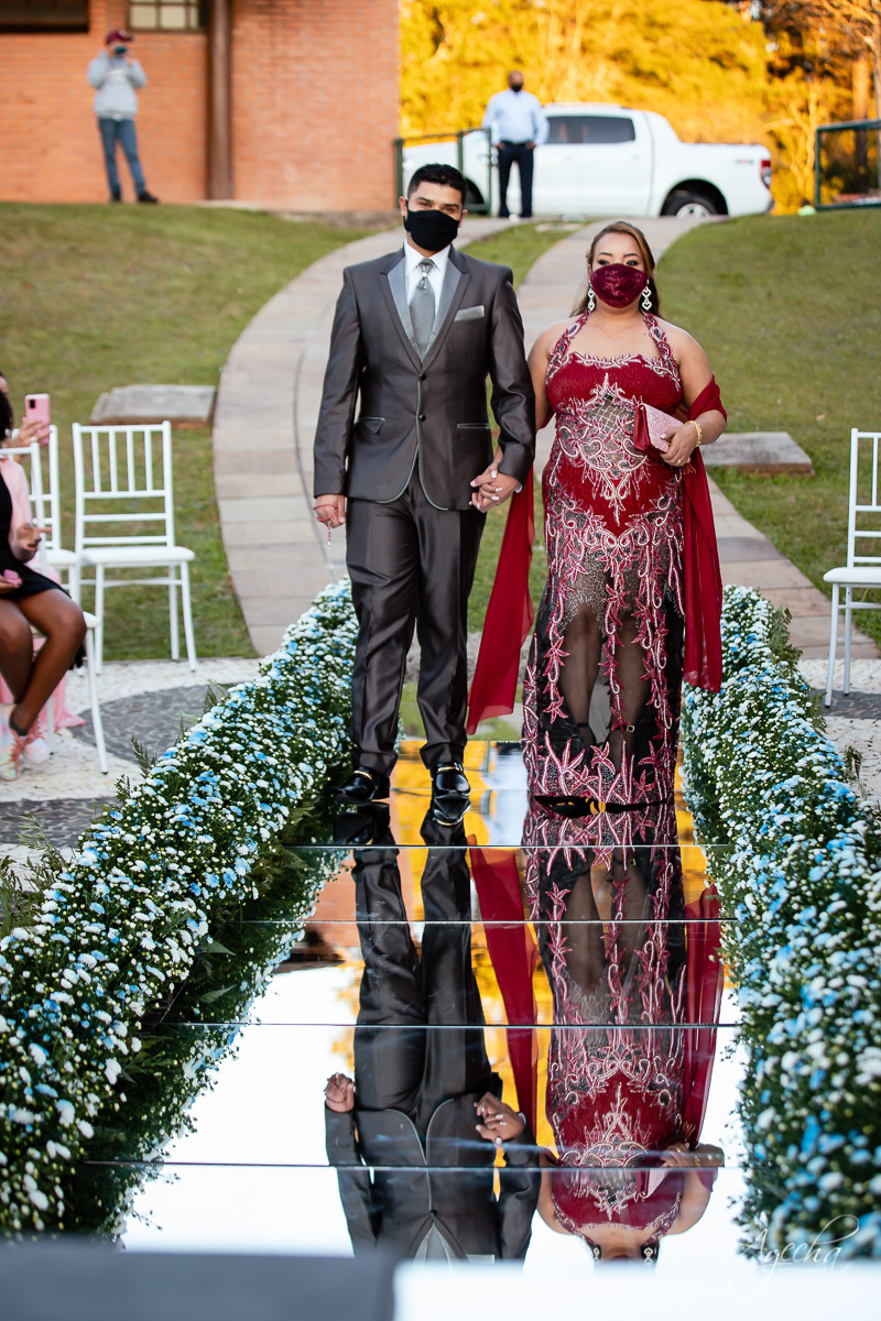 Dia dos noivos; Preparativos de casamento; Noivas Curitiba; Fotografa de casamento Curitiba; Fotografa Piraquara; Santa Mônica Clube de Campo; Casamentos Colombo; Casamento dos sonhos; Fotografa Colombo; Casamento ao ar livre; Decoração de casamento;