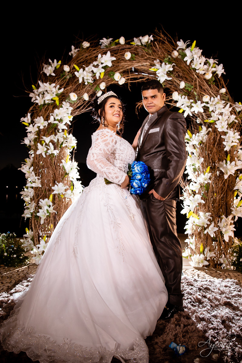 Dia dos noivos; Preparativos de casamento; Noivas Curitiba; Fotografa de casamento Curitiba; Fotografa Piraquara; Santa Mônica Clube de Campo; Casamentos Colombo; Casamento dos sonhos; Fotografa Colombo; Festa de casamento; Ensaio romântico; Ensaio casal;