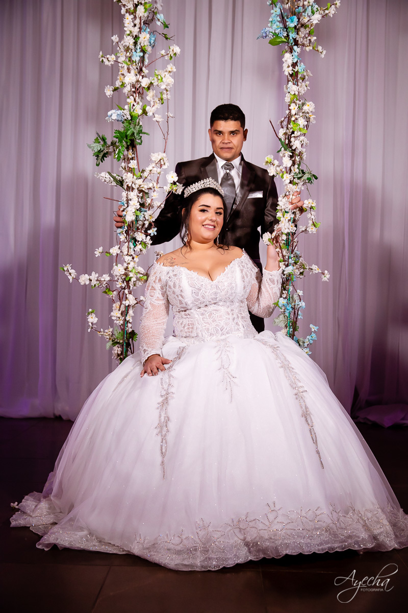 Dia dos noivos; Preparativos de casamento; Noivas Curitiba; Fotografa de casamento Curitiba; Fotografa Piraquara; Santa Mônica Clube de Campo; Casamentos Colombo; Casamento dos sonhos; Fotografa Colombo; Ensaio casal; Festa de casamento; Ensaio romântico;