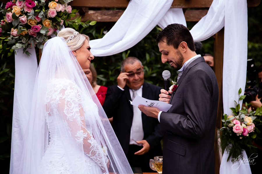 Chácara Mata Nativa Eventos; Casamento ar livre; Decoração de casamento; Fotografa de casamentos Colombo; Fotografa Curitiba; Casamento Colombo; Cerimonia religiosa; Casamento religioso; Casamento dos sonhos; Noivos Curitiba; Festa de casamento; 