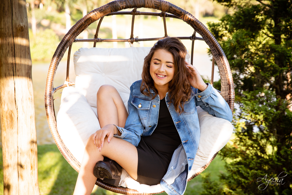 Meus 15 anos; Ensaio 15 anos; 15 anos Curitiba; Fotografa Piraquara; Fotografa de debutante; Inspiração 15 anos; Debutante Curitiba; Chácara Ienkot; Amanda Ienkot Makeup; Estilo da debutante; Ensaio 15 anos casual; Fotografa São José dos Pinhais; 