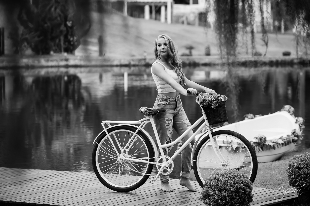 Meus 15 anos; Ensaio de 15 anos; 15 anos Curitiba; Debutantes Curitiba; Amanda Ienkot makeup; Fotografia 15 anos; Fotografa Piraquara; Debutantes; Inspiração 15 anos; Fotografa Curitiba; Chácara Ienkot; São José dos Pinhais;  Chácara fotográfica; 