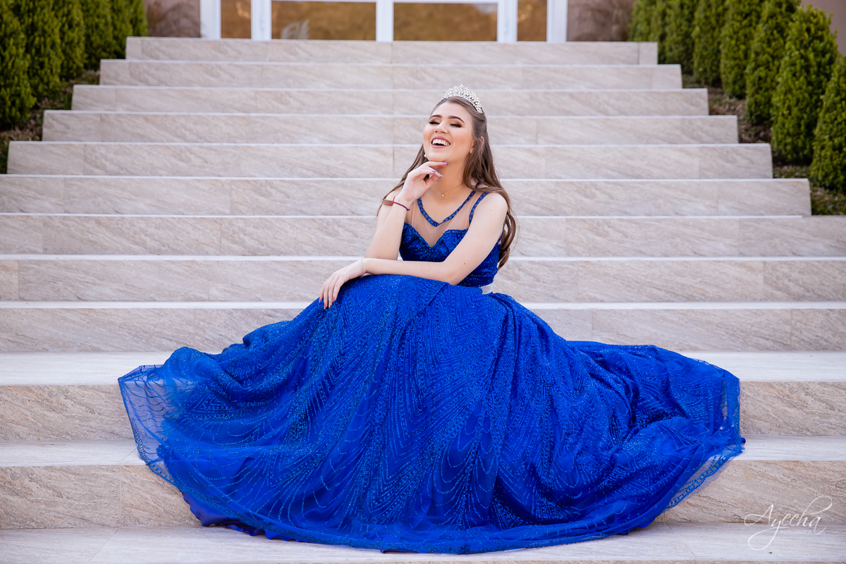 Ensaio 15 anos; Chácara Ienkot; Chácara fotográfica; Inspirações 15 anos; Fotografia 15 anos; Debutantes São José dos Pinhais; Fotografa Curitiba; Fotografa Piraquara; Amanda Ienkot makeup; 15 anos Curitiba; Vestido 15 anos; Império locações Araucária; 